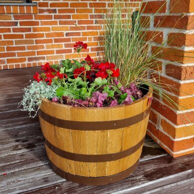 Outdoor planter